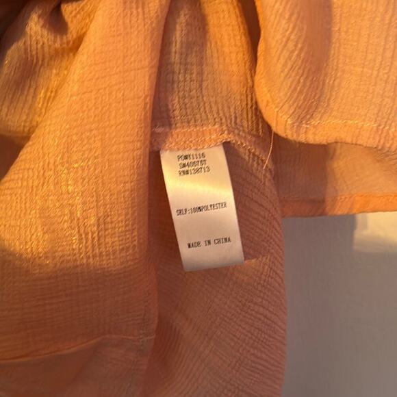 DOE & RAE l NWT Ruffled Women's Top Pink size Small - Picture 4 of 6